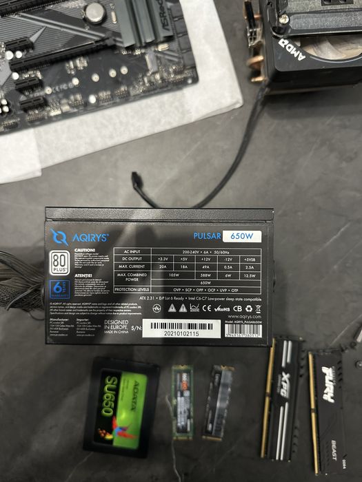 Carcasa ATX, Cooler AMD, SSD 500/512 GB, 16 GB Ram DDR4, Asrock B450.