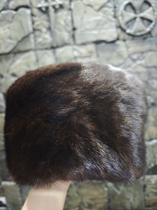 Продам шапку норковую женскую новую