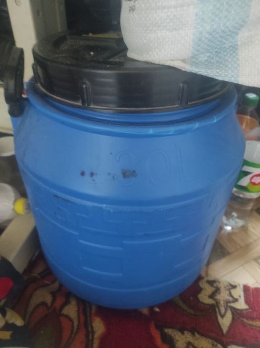 Бочки пластиковые. 30 л.