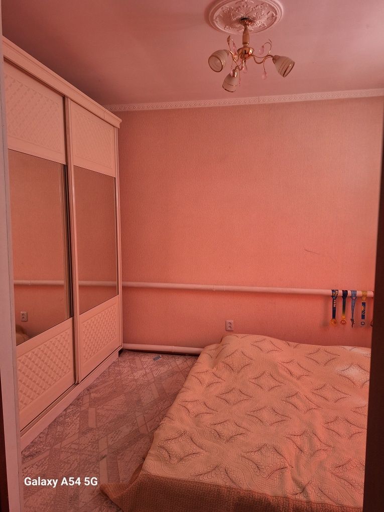 Продам шкаф купе