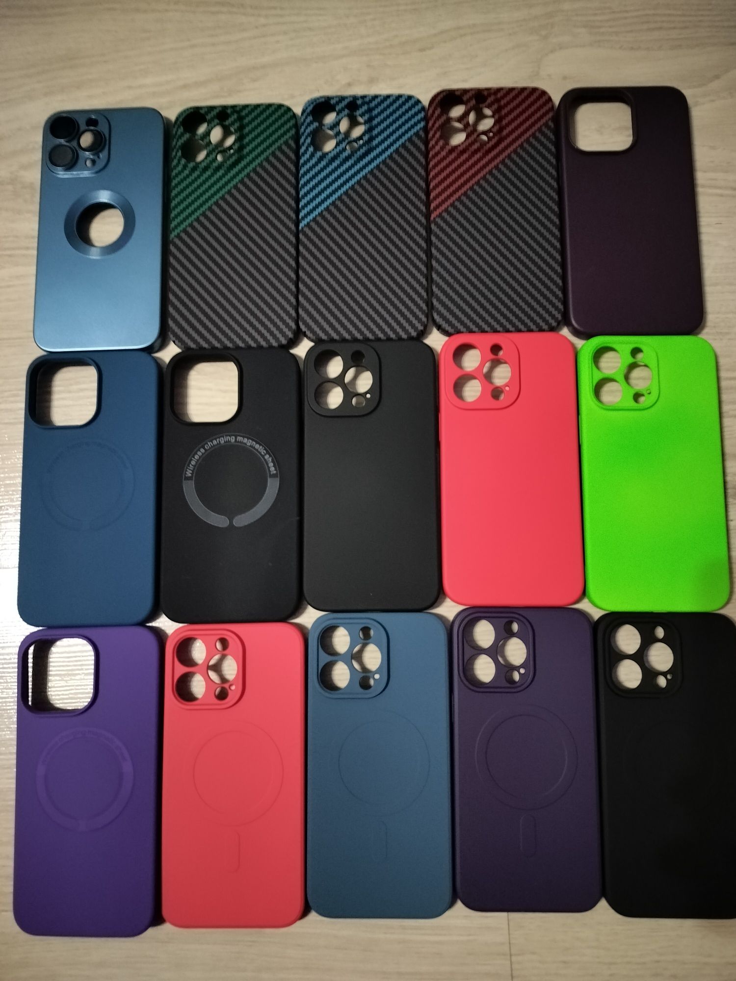 Huse si Carcase Apple iPhone 14 Pro Max
