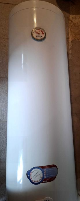 Продавам Бойлер Tesy 80л