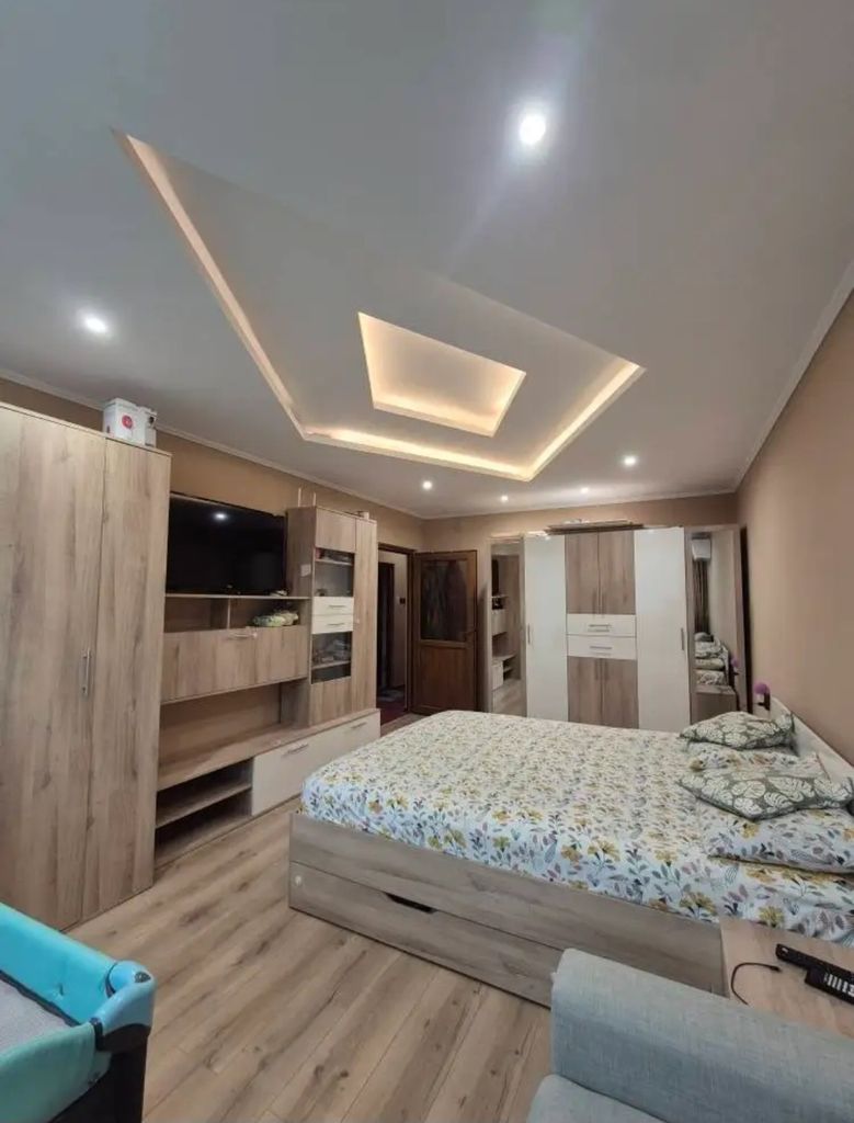 Продава се Двустаен апартамент в Разград, Център - 78 кв.м за 1896 €/кв.м - Снимка #4
