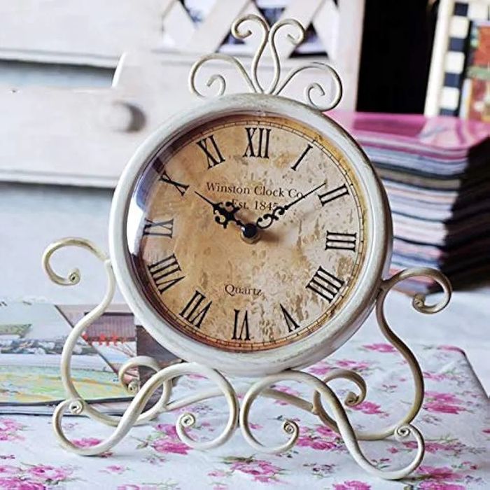 Ceas birou cu aspect vintage, rama metalica