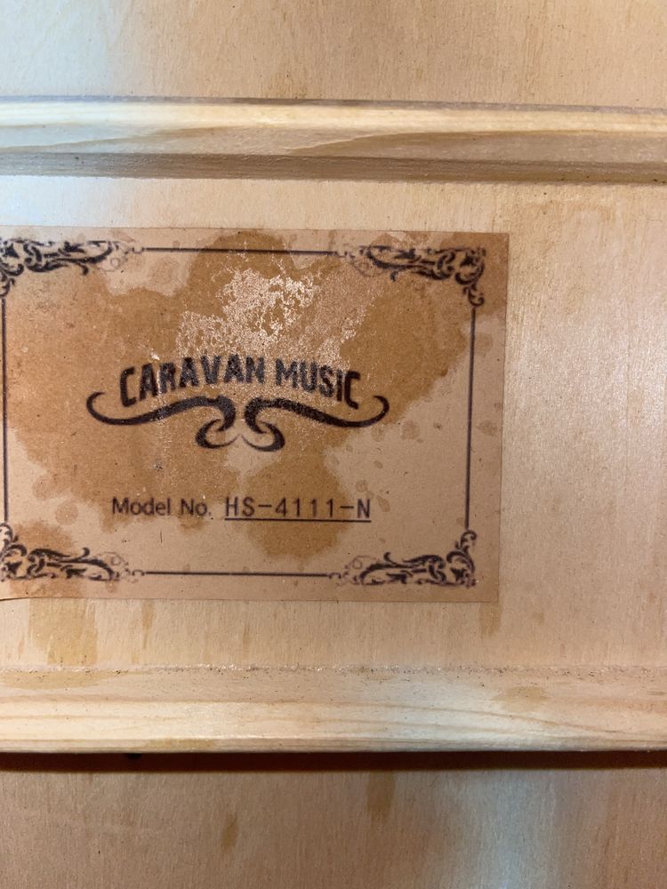 Akustik gitara ekvalayzrli