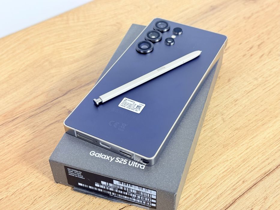 Samsung Galaxy S25 Ultra 512GB Чисто нов!!!