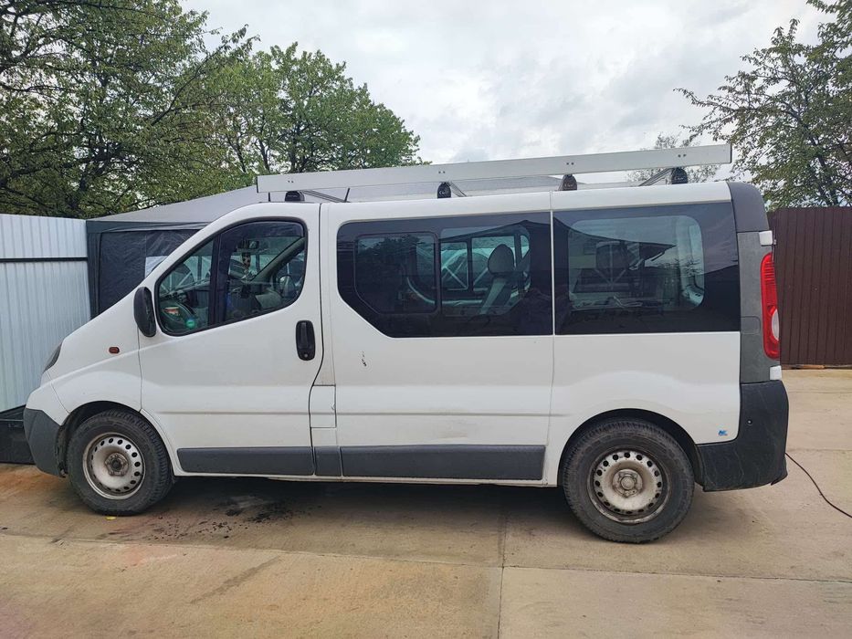 Vând/Schimb Opel Vivaro