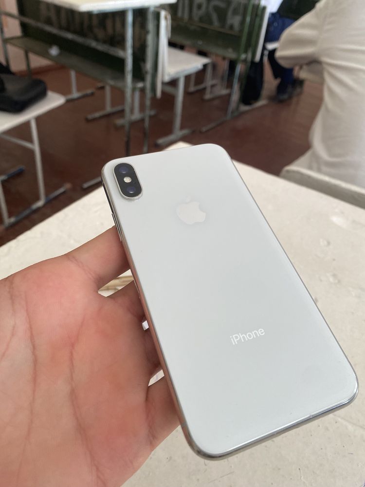 Iphone x xolati vapwe  idiyal 96% yomkisti 64 tali