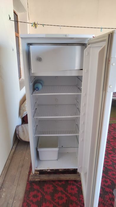 Бирюса холодильник