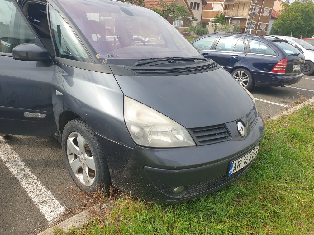 Dezmembrez Renault Espace 4 1.9 DCI 115 cp an 2006 cod mot F9Q-A8-20