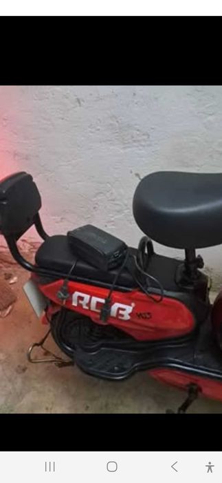 Scuter electric fără permis