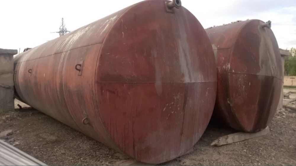 Цистерна ёмкость бочки