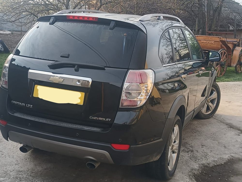 Dezmembrez chevrolet captiva 2.0