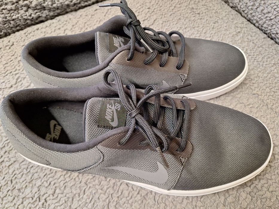 Nike 46 номер нови