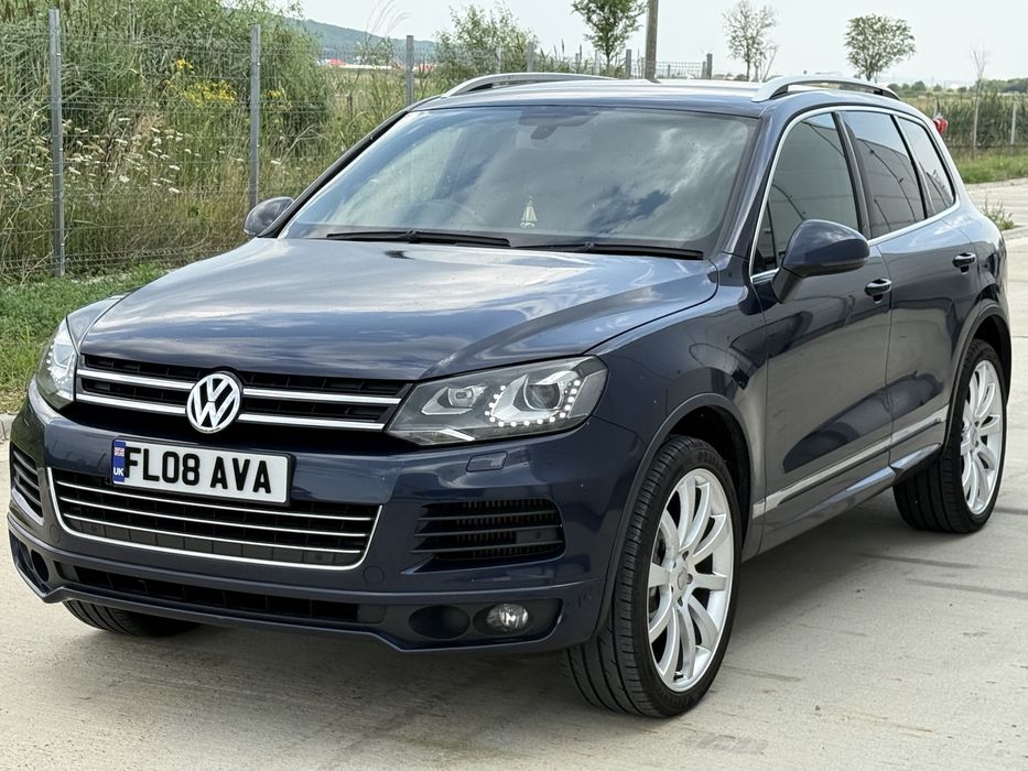 Vw Touareg R-line • 3.0 Diesel • 245cp • 2013 • Volan pe Dreapta