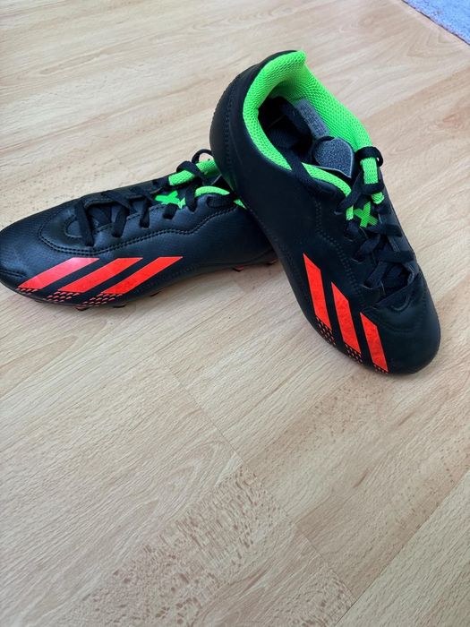 Футболни обувки ADIDAS