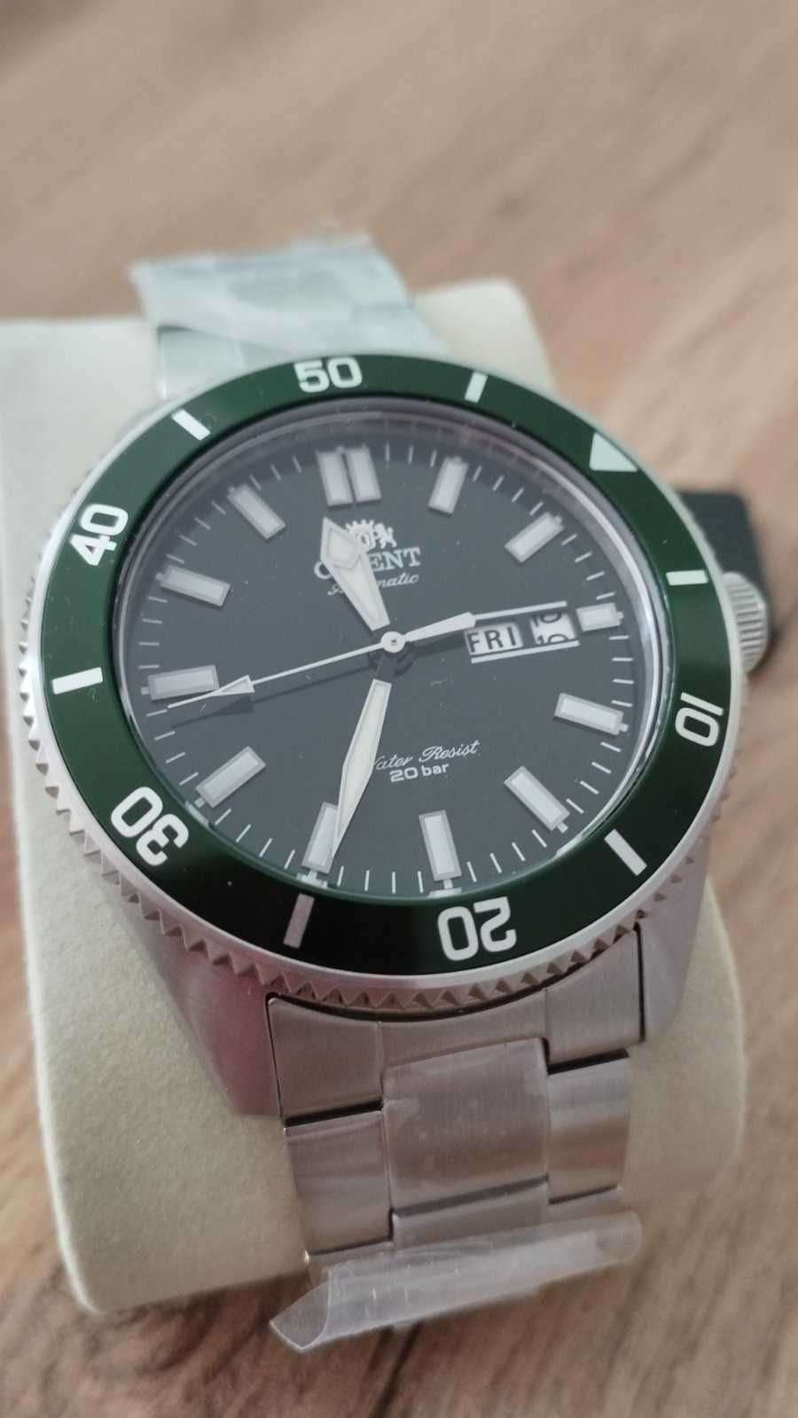 Часовник Orient Mako
KANO RA-AA0914E19B 44MM