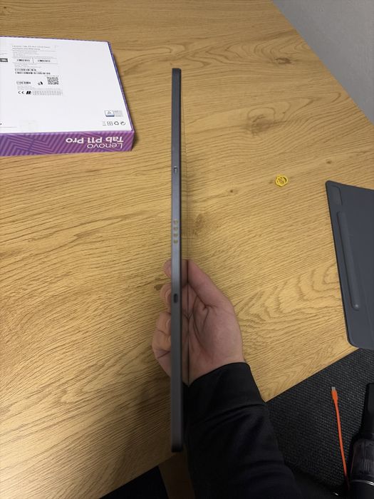 Tableta Lenovo P11 Pro 2nd gen oled 2.5k 8gb ram 256 memorie