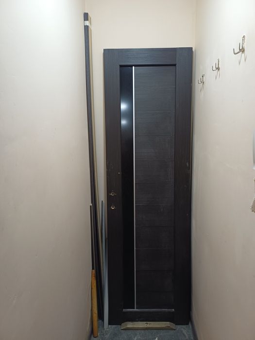 Продам межкомнатную дверь