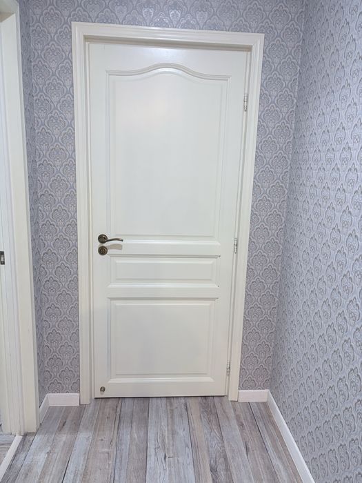 Продам межкомнат двери бук