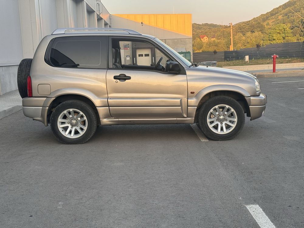 Suzuki Grand Vitara 1.6 Benzina + GPL / 4x4
