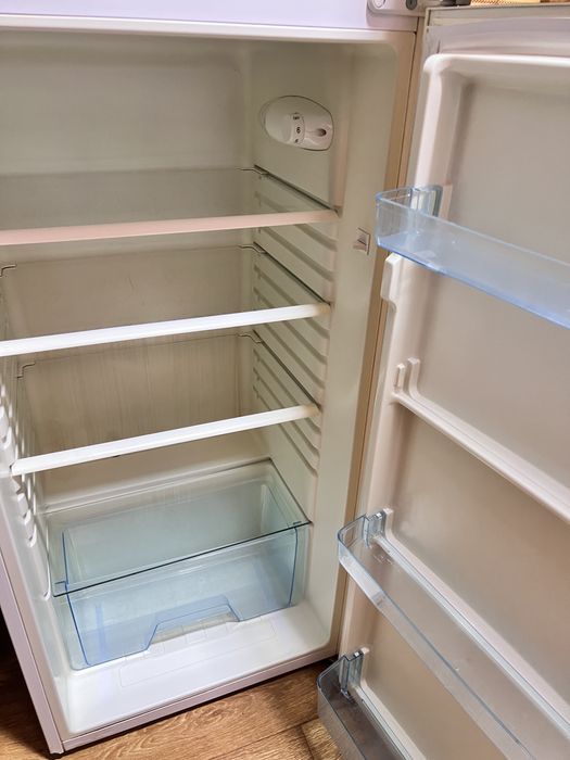 Холдильник Artel