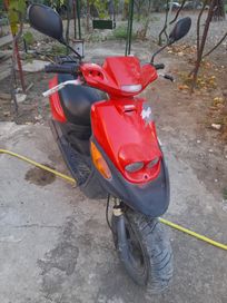 Yamaha скутер 50 куб.