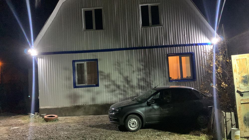 Продам  дом в мкр Заречном