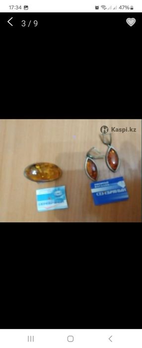 Серебрянный набор с натуральным янтарем