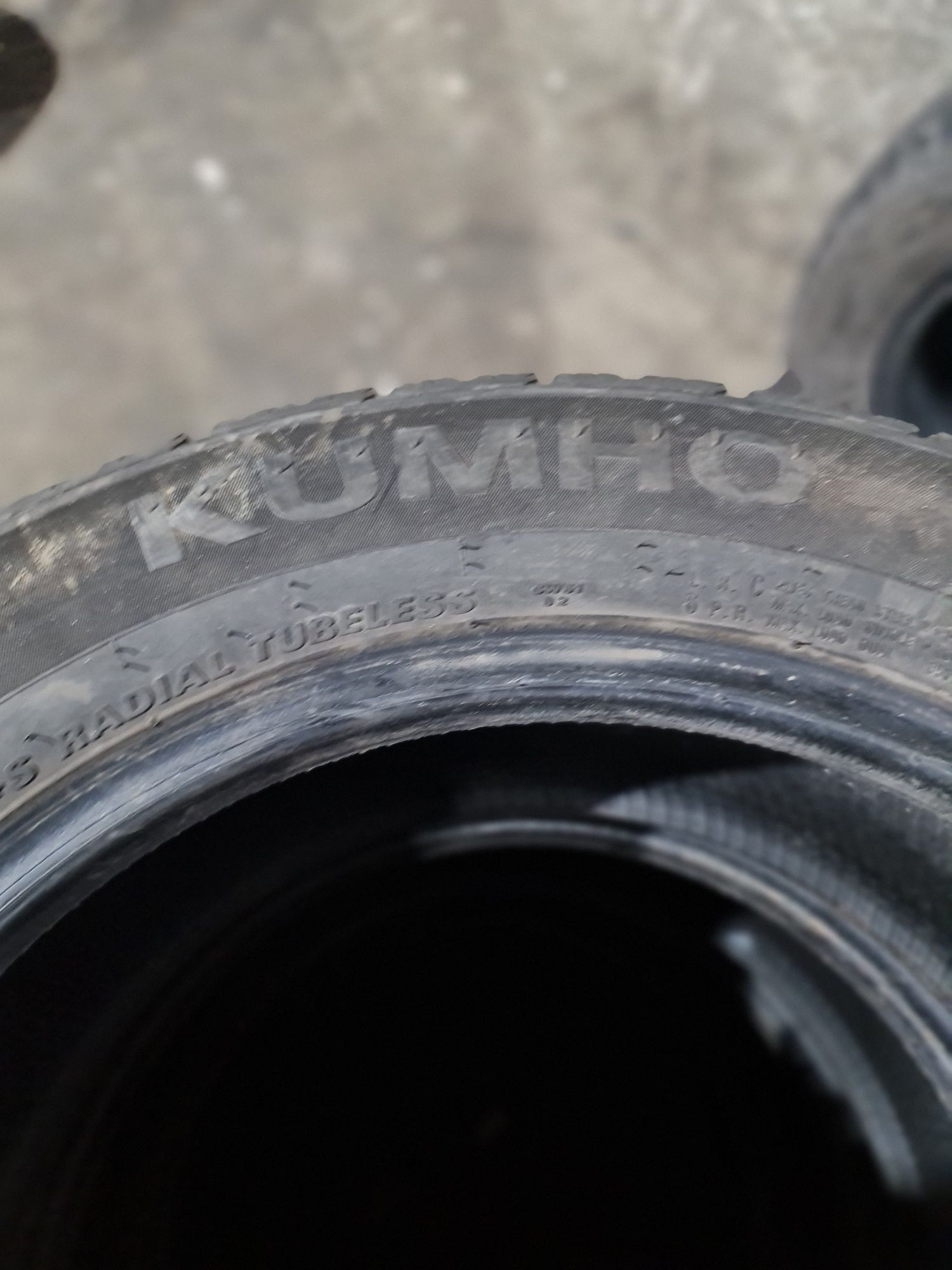 4x 215/60/17C M+S KUMHO 6MM 2021 Stare impecabila