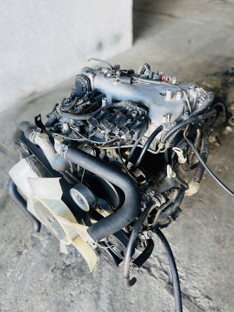 Контрактный двигатель Mitsubishi Pajero 3.0 литра 6G72. Из Швейцарии!