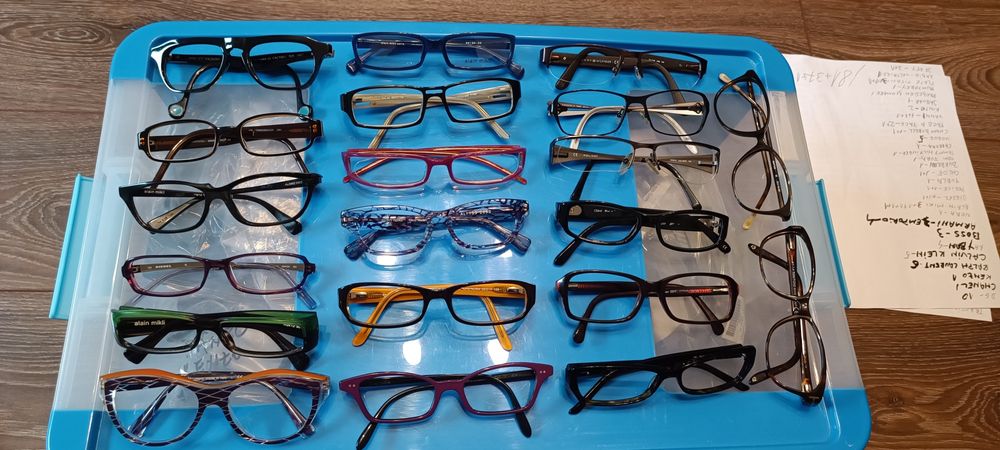 Rame ochelari , firme celebre