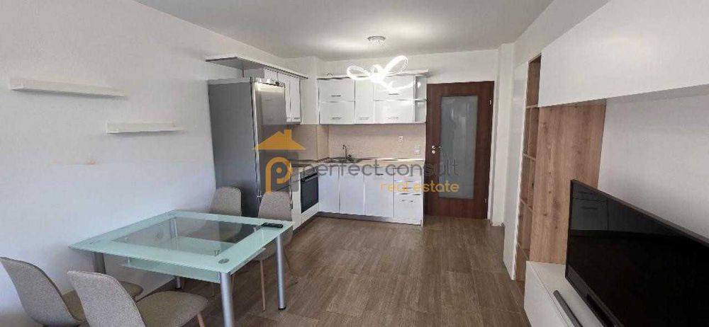 Дава се под наем Двустаен апартамент в Пловдив, Кършияка - 70 кв.м за 500 € - Снимка #1