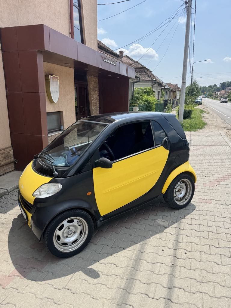 Smart fortwo 600 benzina automat