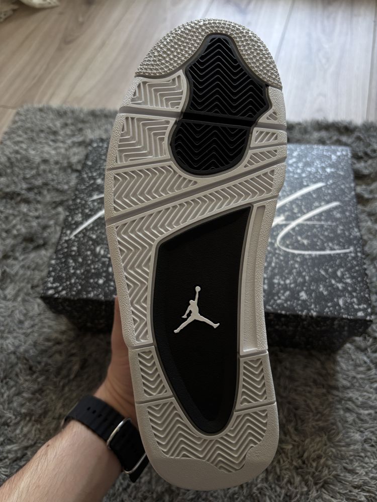 AIR Jordan 4 Military Black