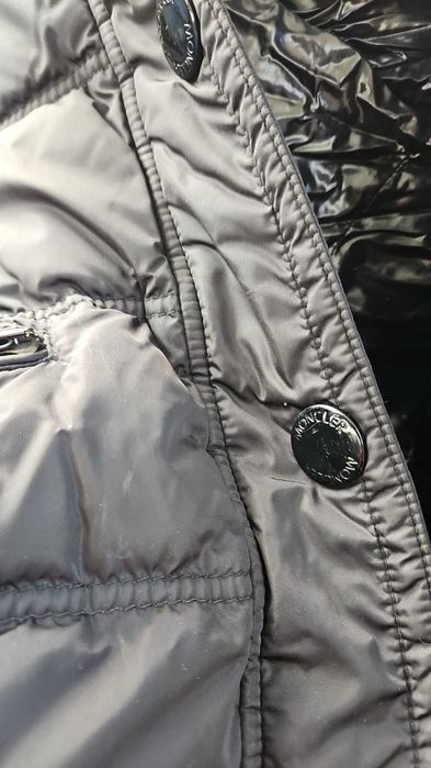 Moncler puf, masura M, model deosebit,