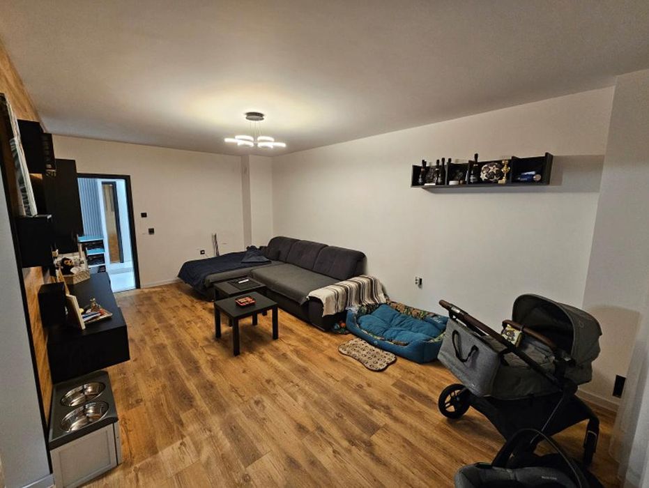 Продава се Тристаен апартамент в София, Красна поляна 1 - 93 кв.м за 2904 €/кв.м - Снимка #1