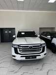 tayota land cruiser 300
