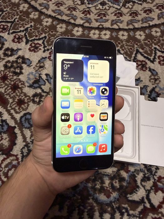 iPhone SE 128gb 2020