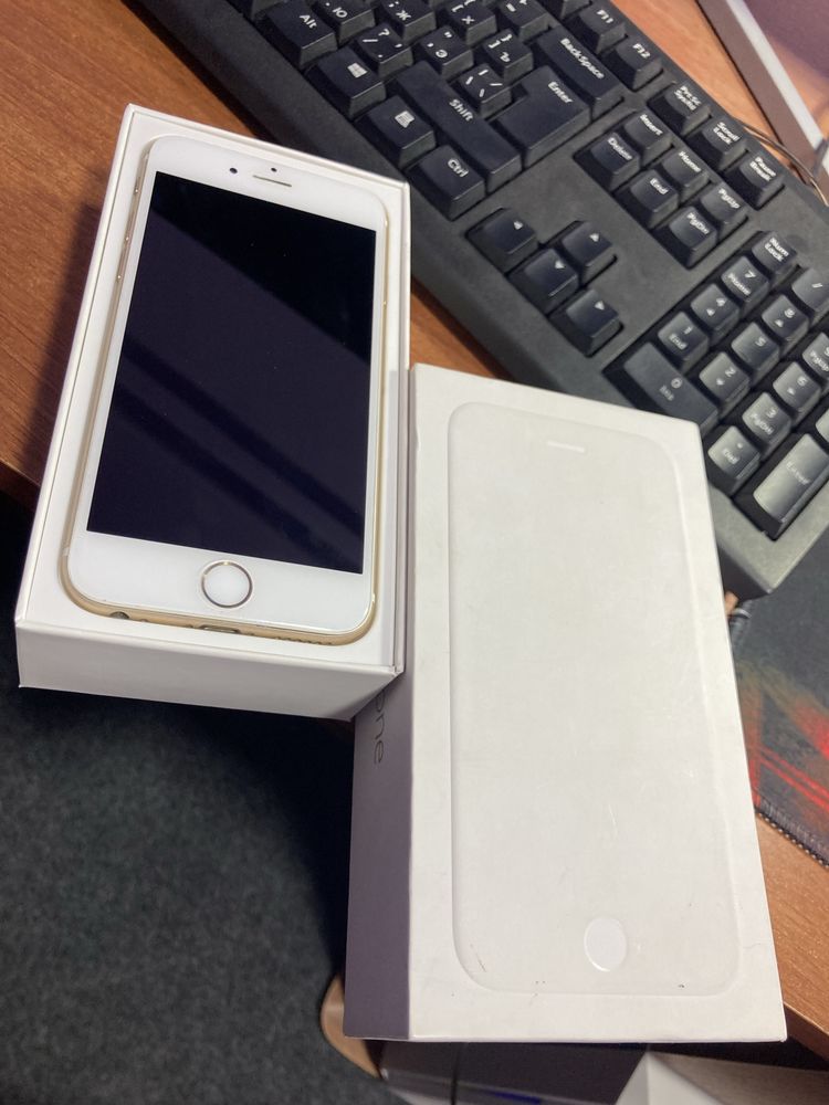 iPhone 6 идеальное состояние