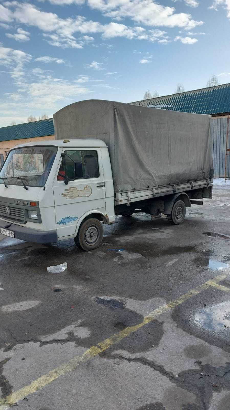 Автомобиль volkswagen LT28