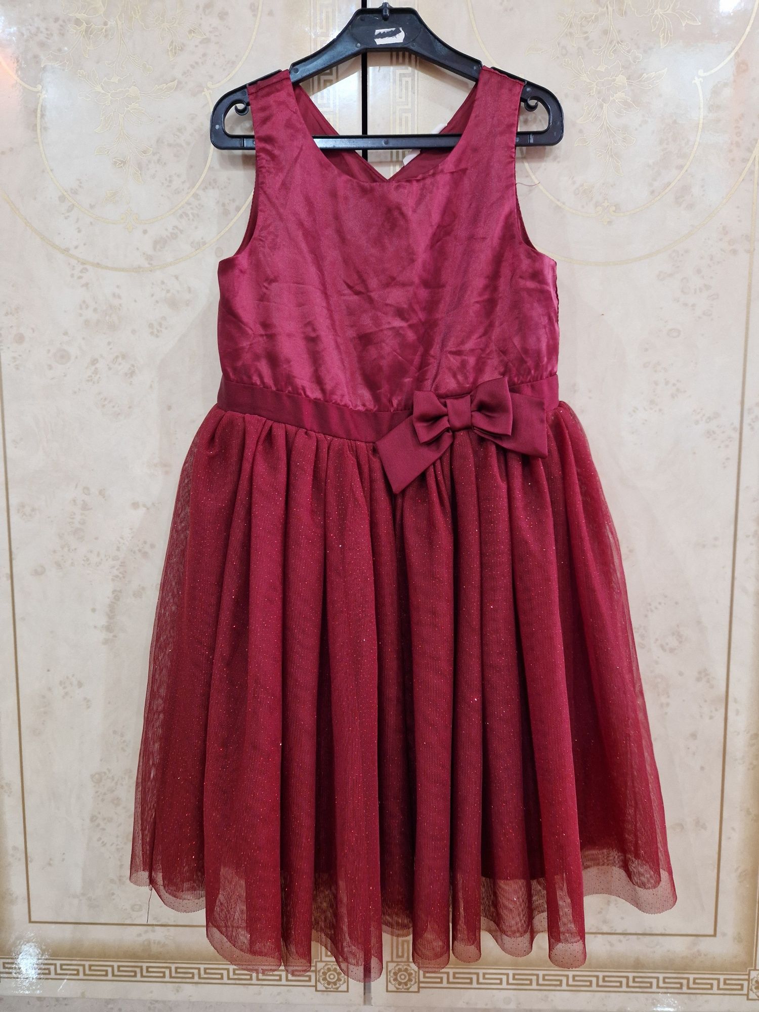 Rochie H&M pentru 7-8 ani