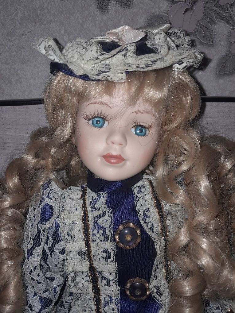 Кукла фарфор из Италии