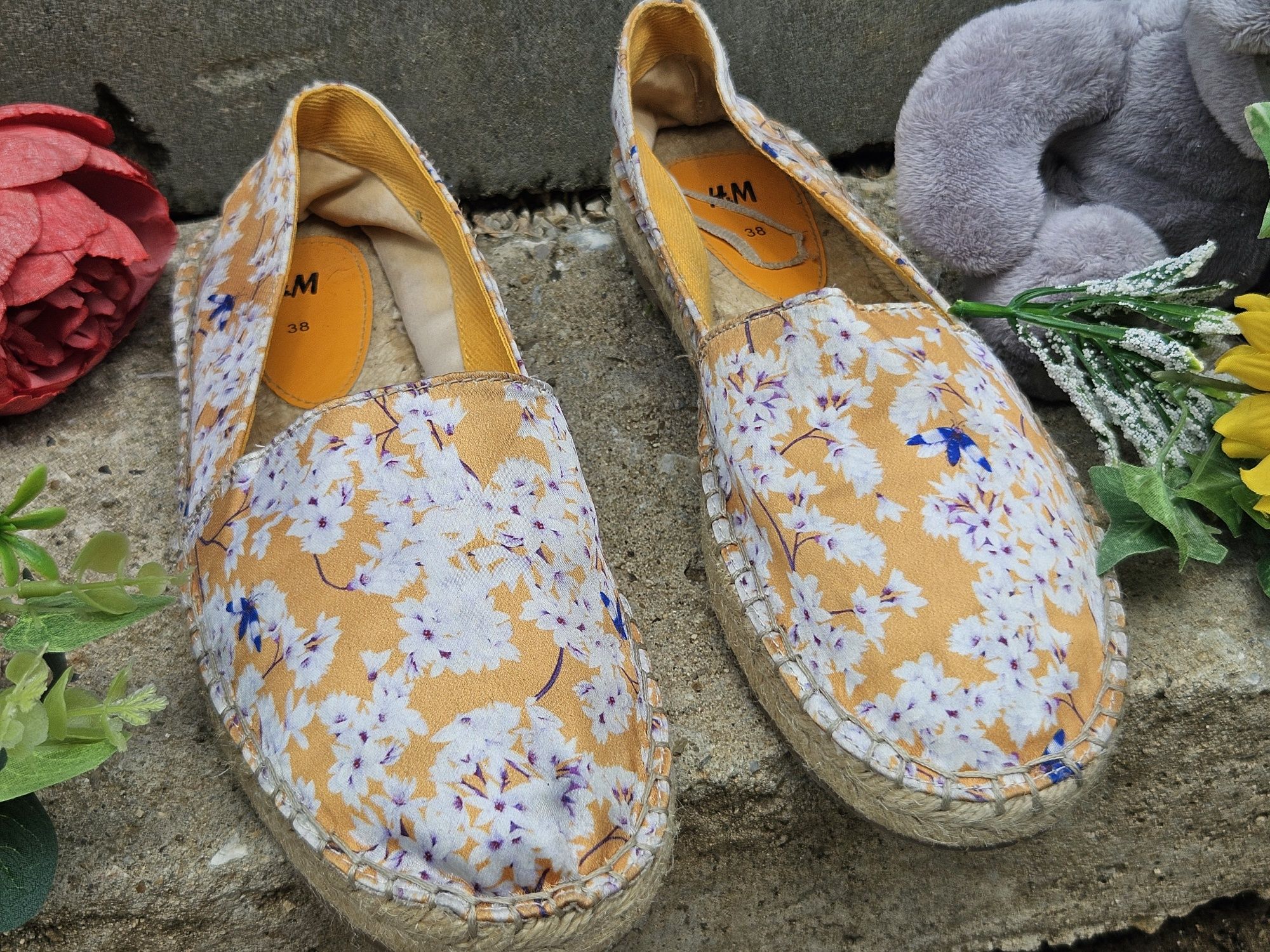 HM флорални еспадрили