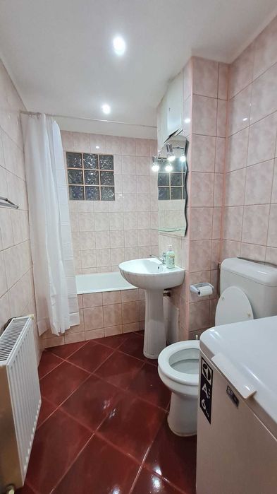 Inchiriez apartament 2 camere, Racadau