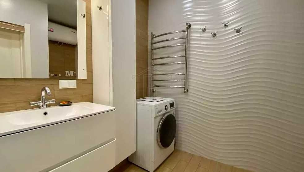 Дава се под наем Тристаен апартамент в Пловдив, Младежки Хълм - 89 кв.м за 357 € - Снимка #5