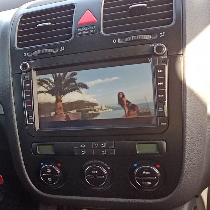 Мултимедия за  vw голф 5 ,шаран и д-р.