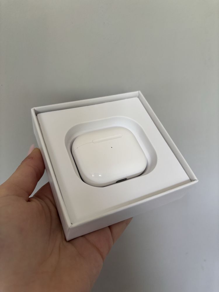 Airpods 3 в много добро състояние