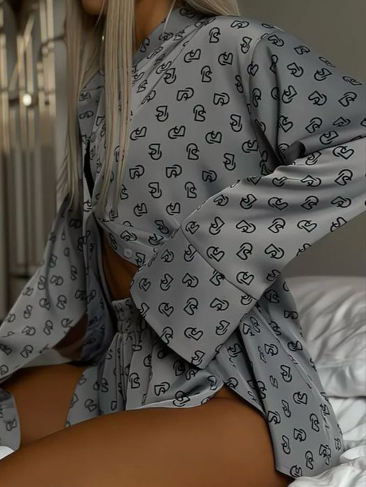 Продам пижамки новые