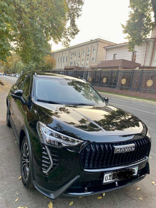 Автомобиль Haval Jolion